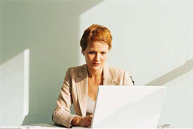 《神之浩劫2》开发商CEO发文怒怼T2 用R星Logo四处碰瓷要钱